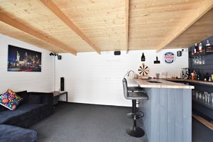 Photo 29- click for photo gallery